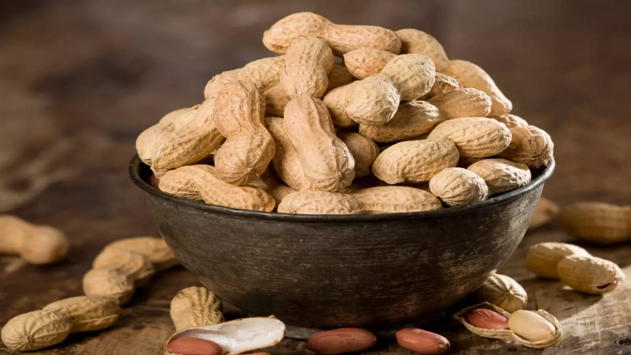 Peanut is a treasure of health, know the many benefits of eating it in winter.