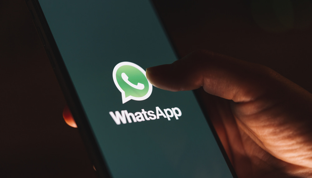 How to use secret code to lock chat on WhatsApp