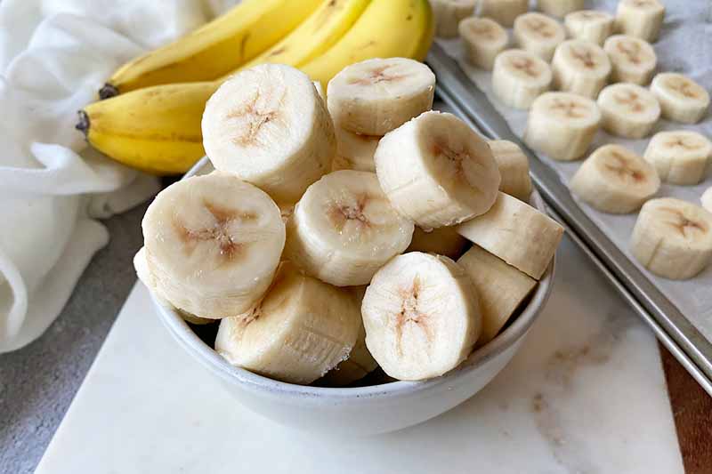 How to Freeze Bananas | Foodal